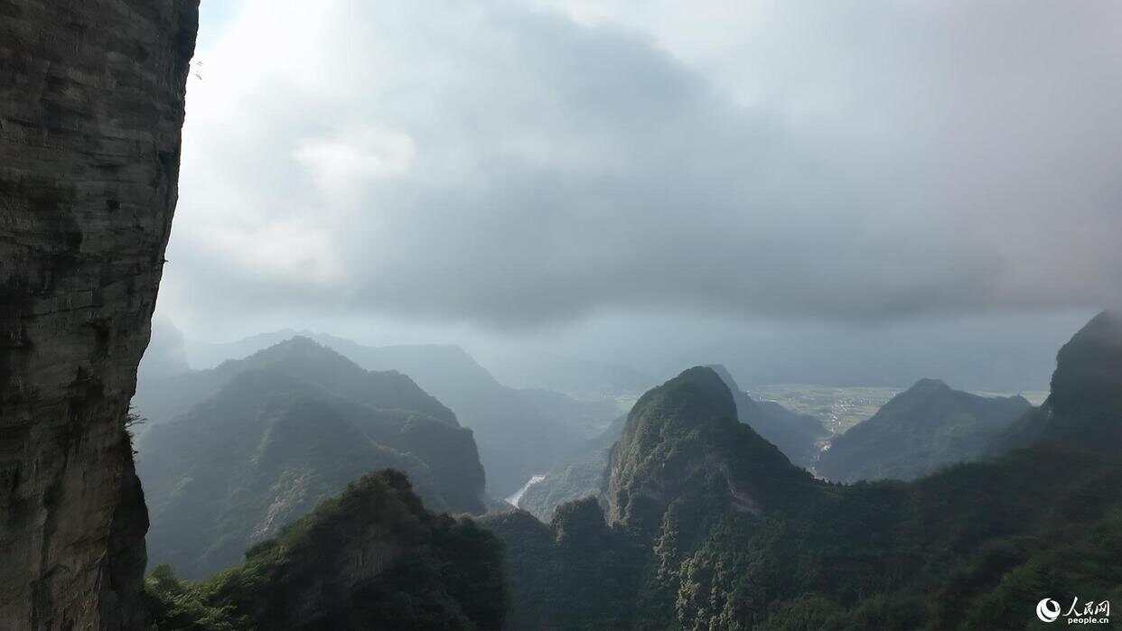热点生活 第32页