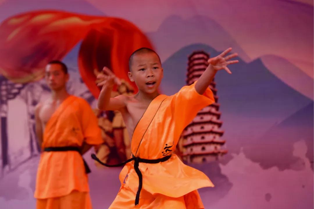 热点生活 第14页